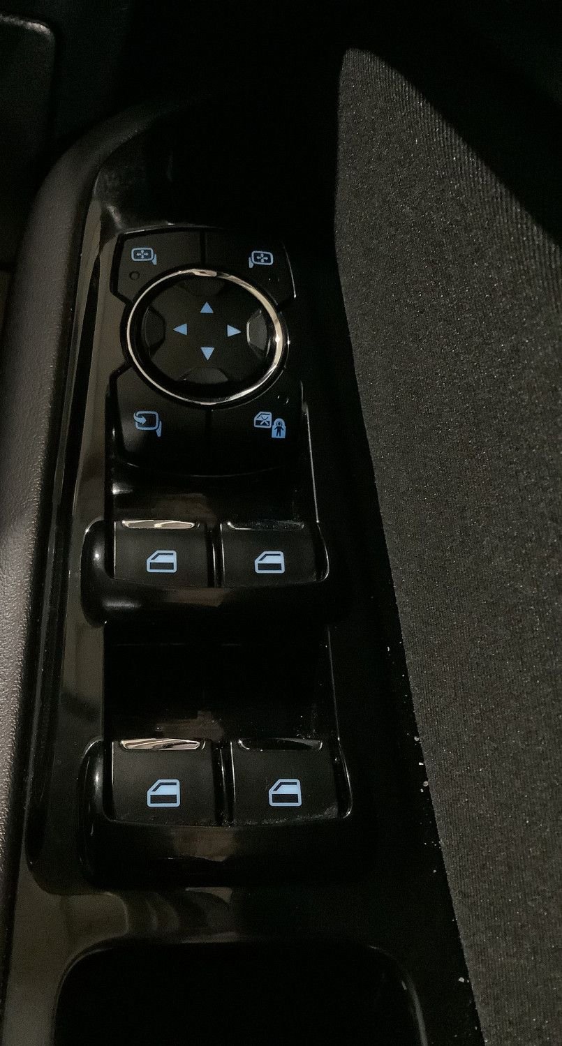 Used Ford S-Max 2017 for sale - 77981501: Photo 25