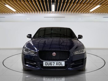 Used Jaguar XE 2017 for sale - 78306305: Photo