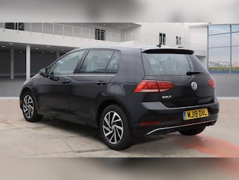 Used Volkswagen Golf 2019 for sale - 77512489: Photo