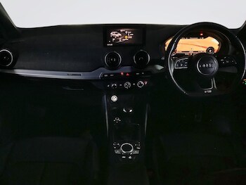 Used Audi Q2 2018 for sale - 76481890: Photo