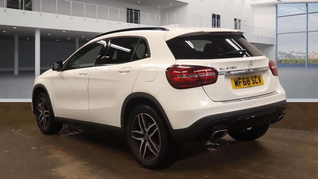 Used Mercedes-Benz GLA 2018 for sale - 77952855: Photo 9