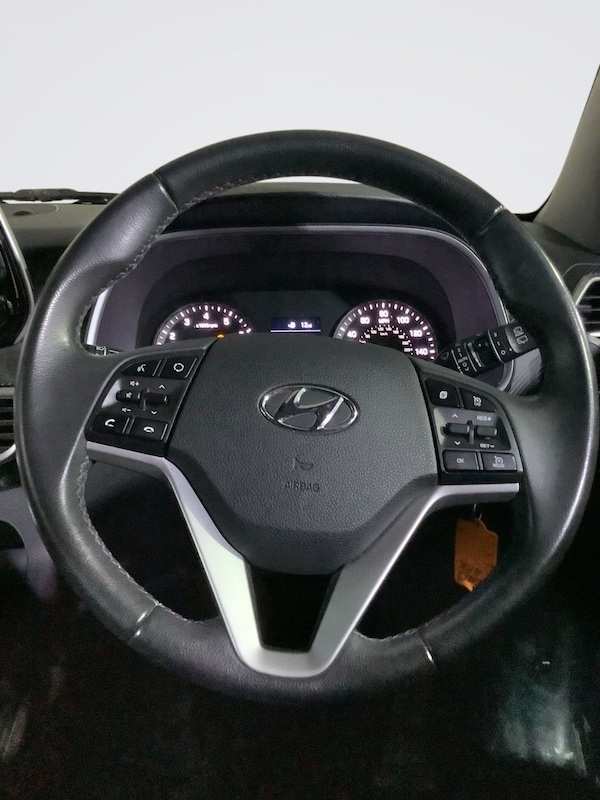 Used Hyundai TUCSON 2019 for sale - 76303579: Photo 16