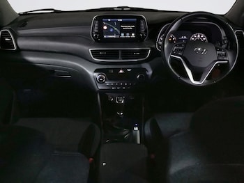 Used Hyundai TUCSON 2019 for sale - 76303579: Photo 3