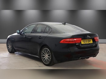 Used Jaguar XE 2019 for sale - 79322812: Photo