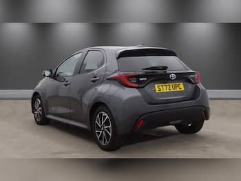 Used Toyota Yaris 2023 for sale - 79632149: Photo