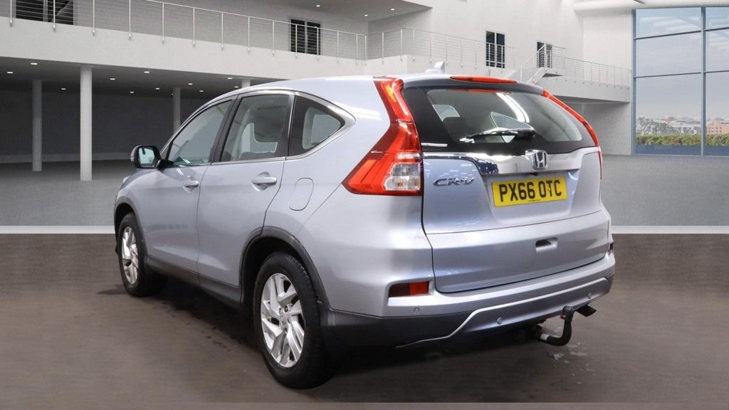 Used Honda CR-V 2016 for sale - 76400485: Photo 3