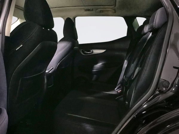 Used Nissan Qashqai 2018 for sale - 76345384: Photo 13