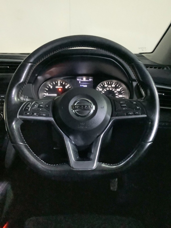 Used Nissan Qashqai 2018 for sale - 76345384: Photo 16