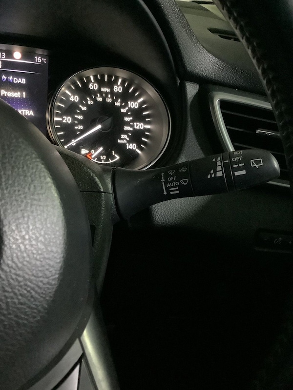 Used Nissan Qashqai 2018 for sale - 76345384: Photo 21