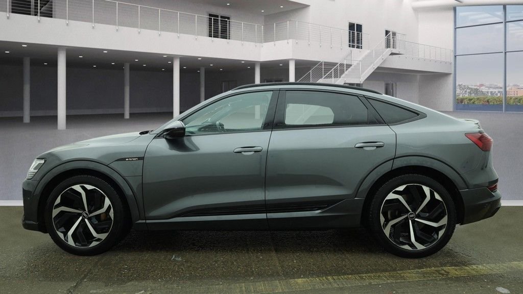 Used Audi e-tron 2021 for sale - 77748556: Photo 10