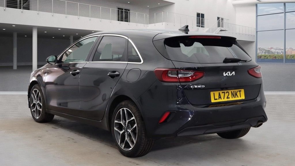 Used Kia Ceed 2022 for sale - 77953136: Photo 9