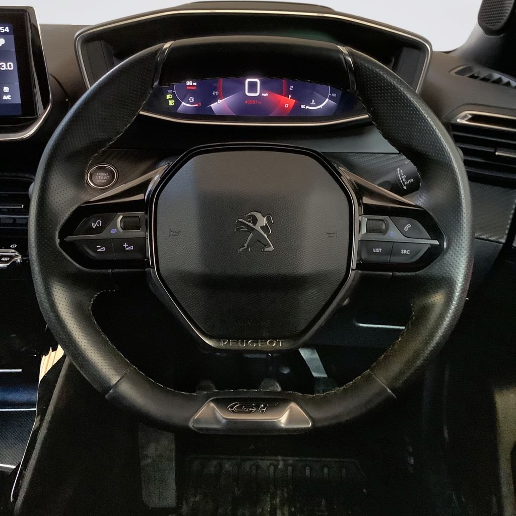Used Peugeot 2008 2021 for sale - 77952390: Photo 15