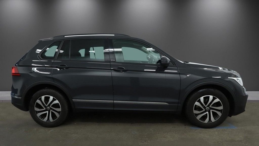 Used Volkswagen Tiguan 2022 for sale - 78200619: Photo 5