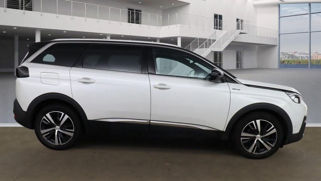 Used Peugeot 5008 2019 for sale - 76356485: Photo 5
