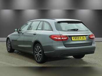 Used Mercedes-Benz C Class 2018 for sale - 78468464: Photo