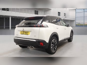 Used Peugeot 2008 2021 for sale - 76333693: Photo 4