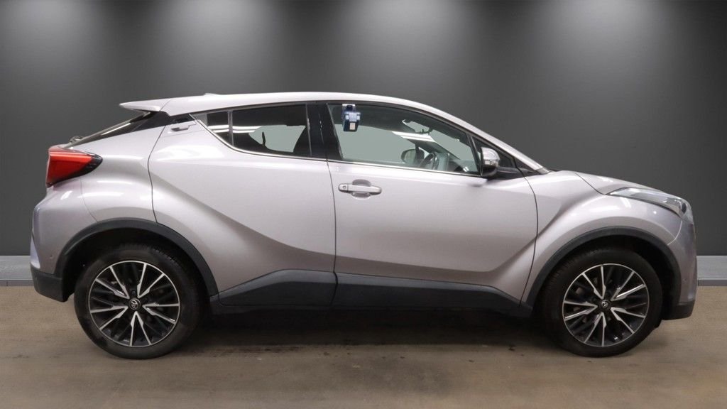 Used Toyota C-HR 2018 for sale - 78030552: Photo 5