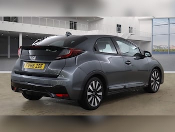 Used Honda Civic 2017 for sale - 75742562: Photo