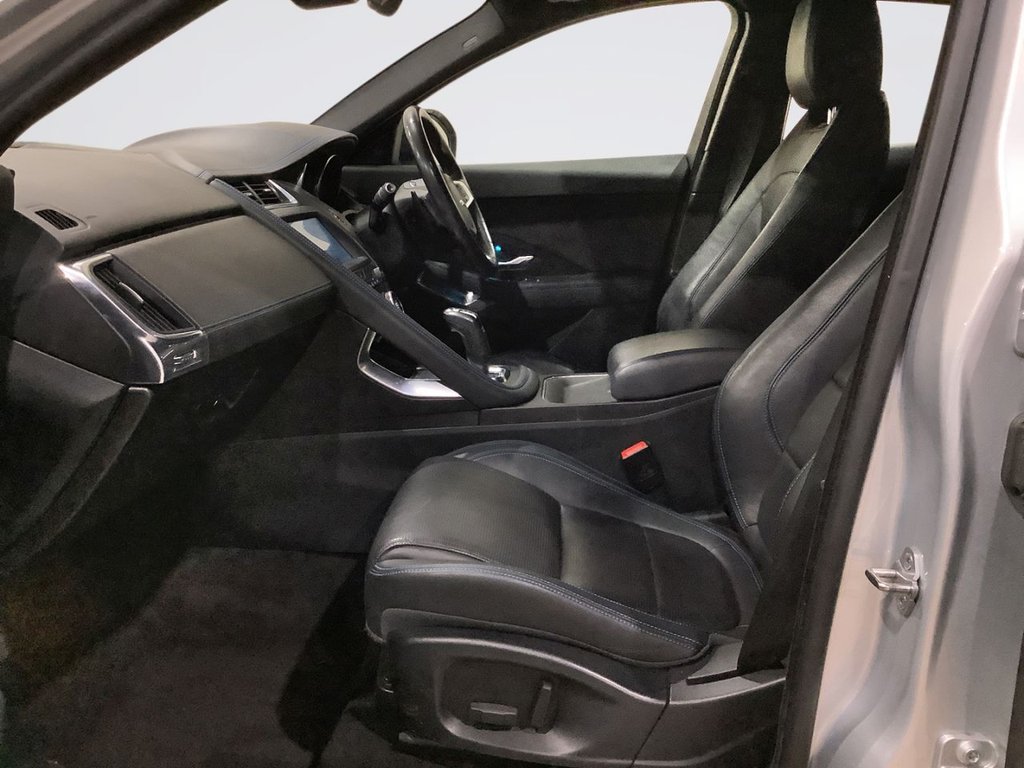 Used Jaguar E-Pace 2019 for sale - 77372820: Photo 12