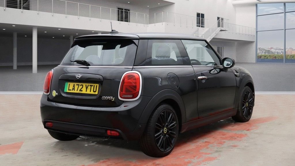 Used MINI Hatch 2023 for sale - 77332983: Photo 10