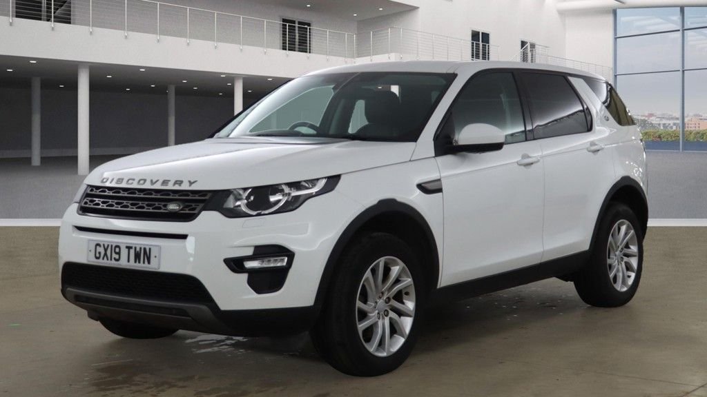 Used Land Rover Discovery Sport 2019 for sale - 76439392: Photo 2
