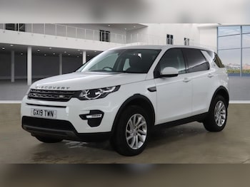 Used Land Rover Discovery Sport 2019 for sale - 76439392: Photo