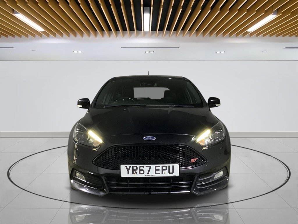 Used Ford Focus 2017 for sale - 77533911: Photo 2