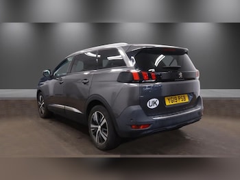 Used Peugeot 5008 2019 for sale - 78181382: Photo