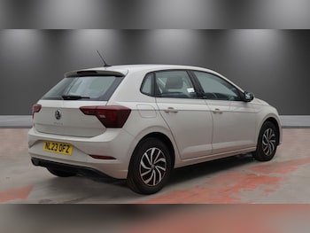Used Volkswagen Polo 2023 for sale - 78986235: Photo