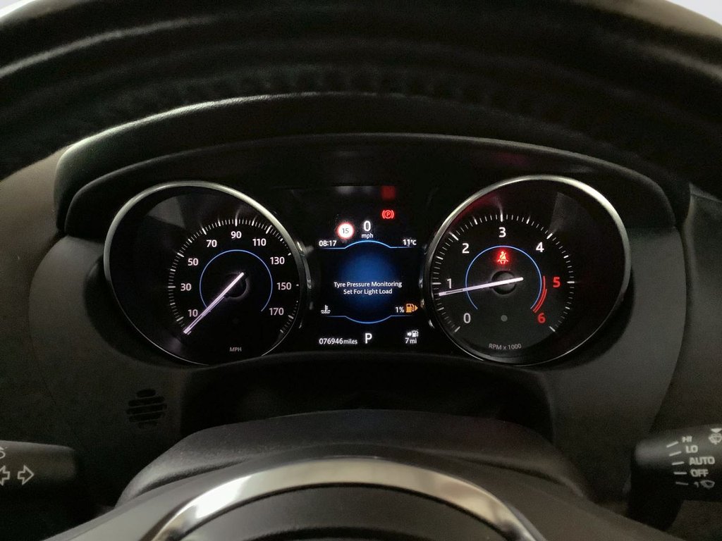 Used Jaguar XE 2017 for sale - 77927238: Photo 18