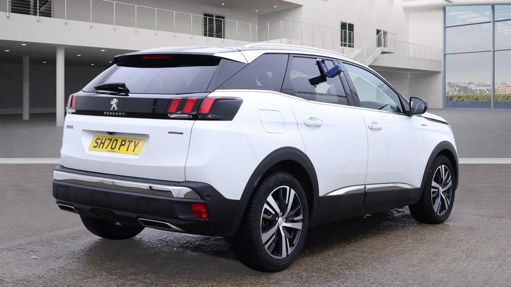 Used Peugeot 3008 2020 for sale - 76520521: Photo 4