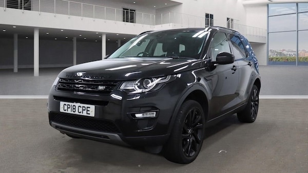 Used Land Rover Discovery Sport 2018 for sale - 76223709: Photo 2