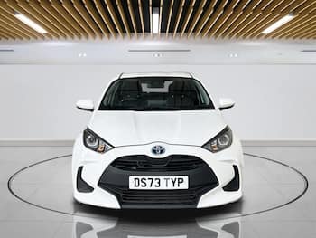 Used Toyota Yaris 2024 for sale - 79598286: Photo