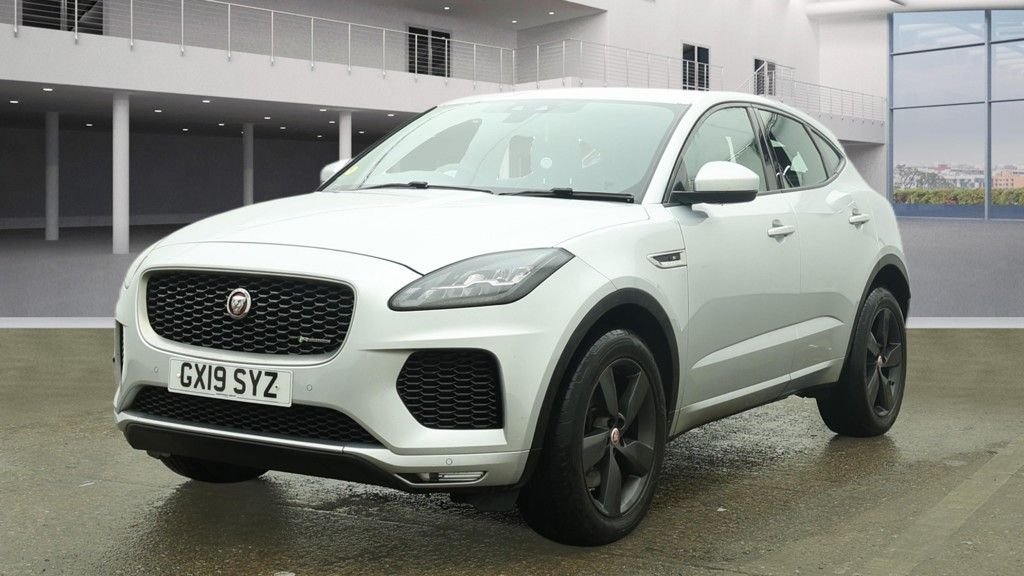Used Jaguar E-Pace 2019 for sale - 77313638: Photo 2