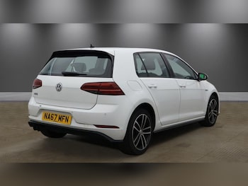 Used Volkswagen Golf 2017 for sale - 79245006: Photo