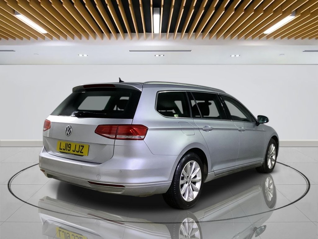 Used Volkswagen Passat 2019 for sale - 76469679: Photo 8