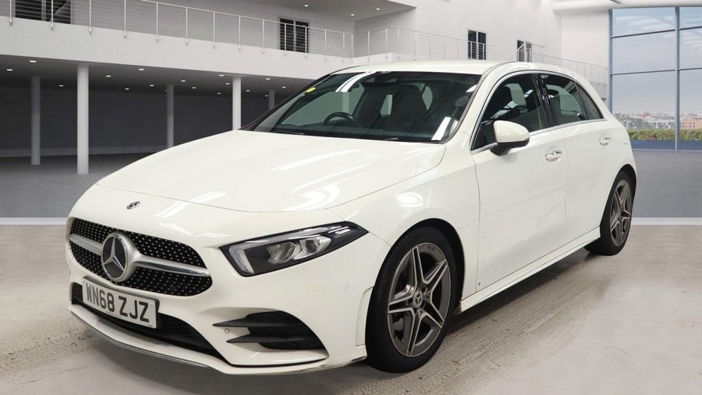 Used Mercedes-Benz A-Class 2018 for sale - 76482386: Photo 2