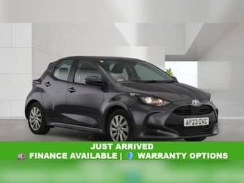 Used Toyota Yaris 2023 for sale - 79723115: Photo