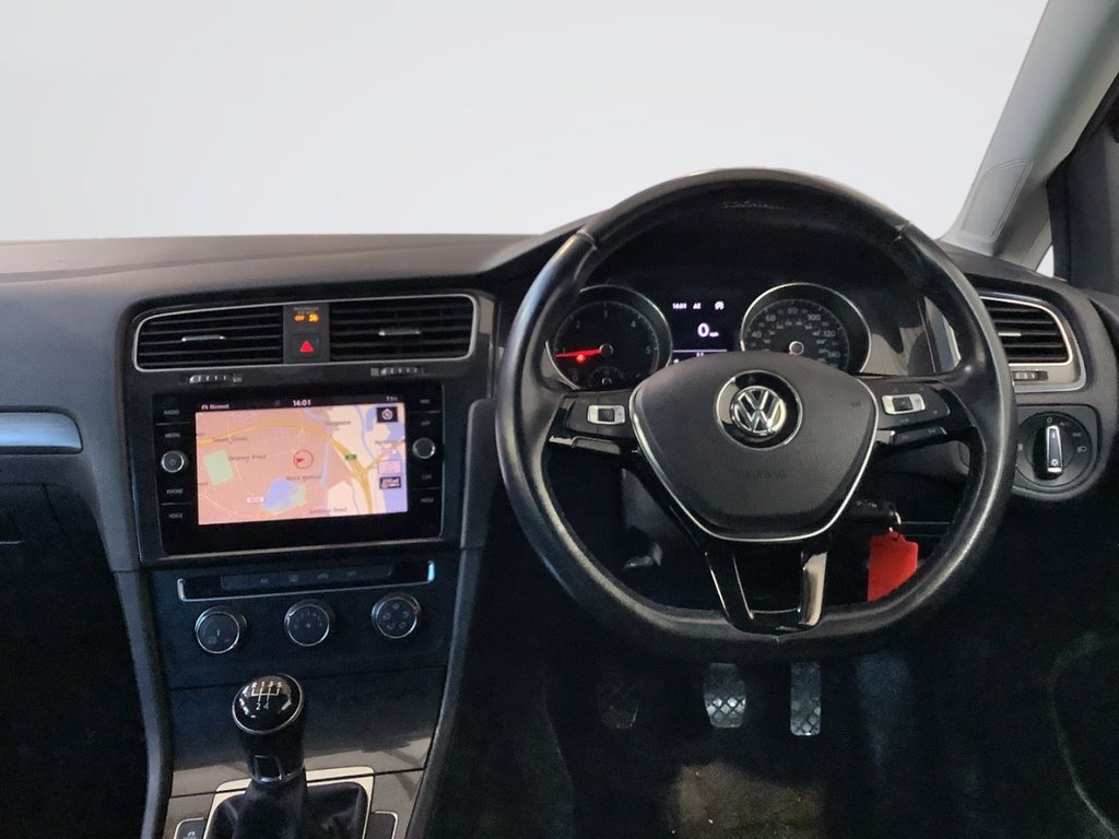 Used Volkswagen Golf 2018 for sale - 77706192: Photo 20