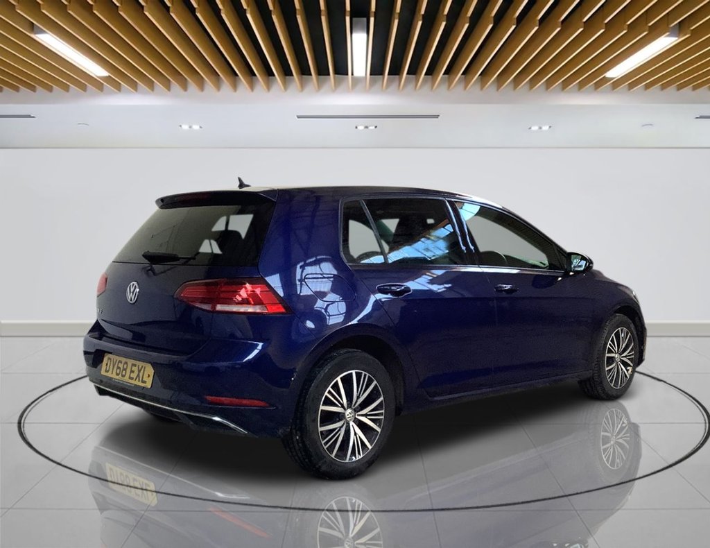 Used Volkswagen Golf 2018 for sale - 77706192: Photo 8