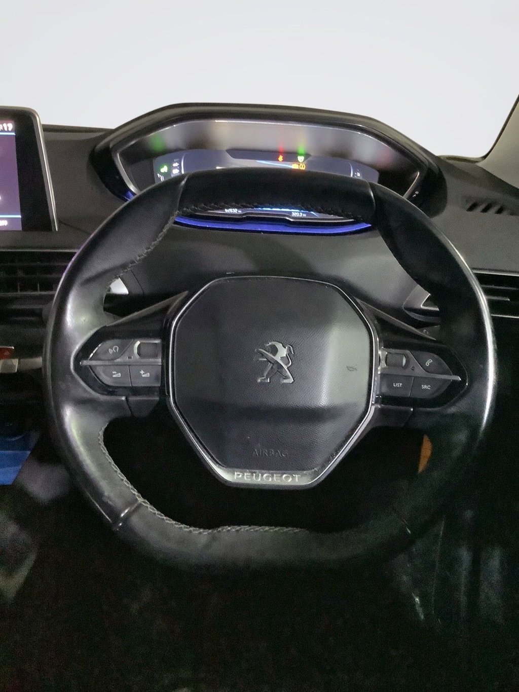 Used Peugeot 3008 2019 for sale - 78134148: Photo 16