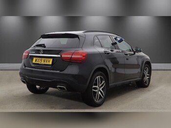 Used Mercedes-Benz GLA 2019 for sale - 78463492: Photo