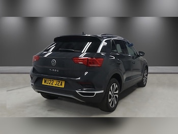Used Volkswagen T-Roc 2022 for sale - 78738236: Photo