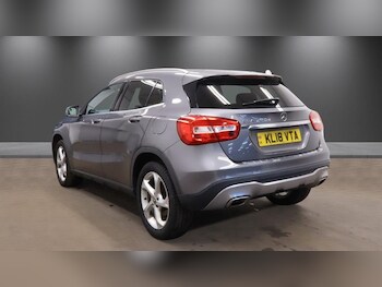 Used Mercedes-Benz GLA 2018 for sale - 78458782: Photo