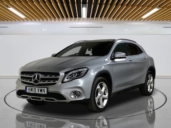 Used Mercedes-Benz GLA 2019 for sale - 78518565: Photo