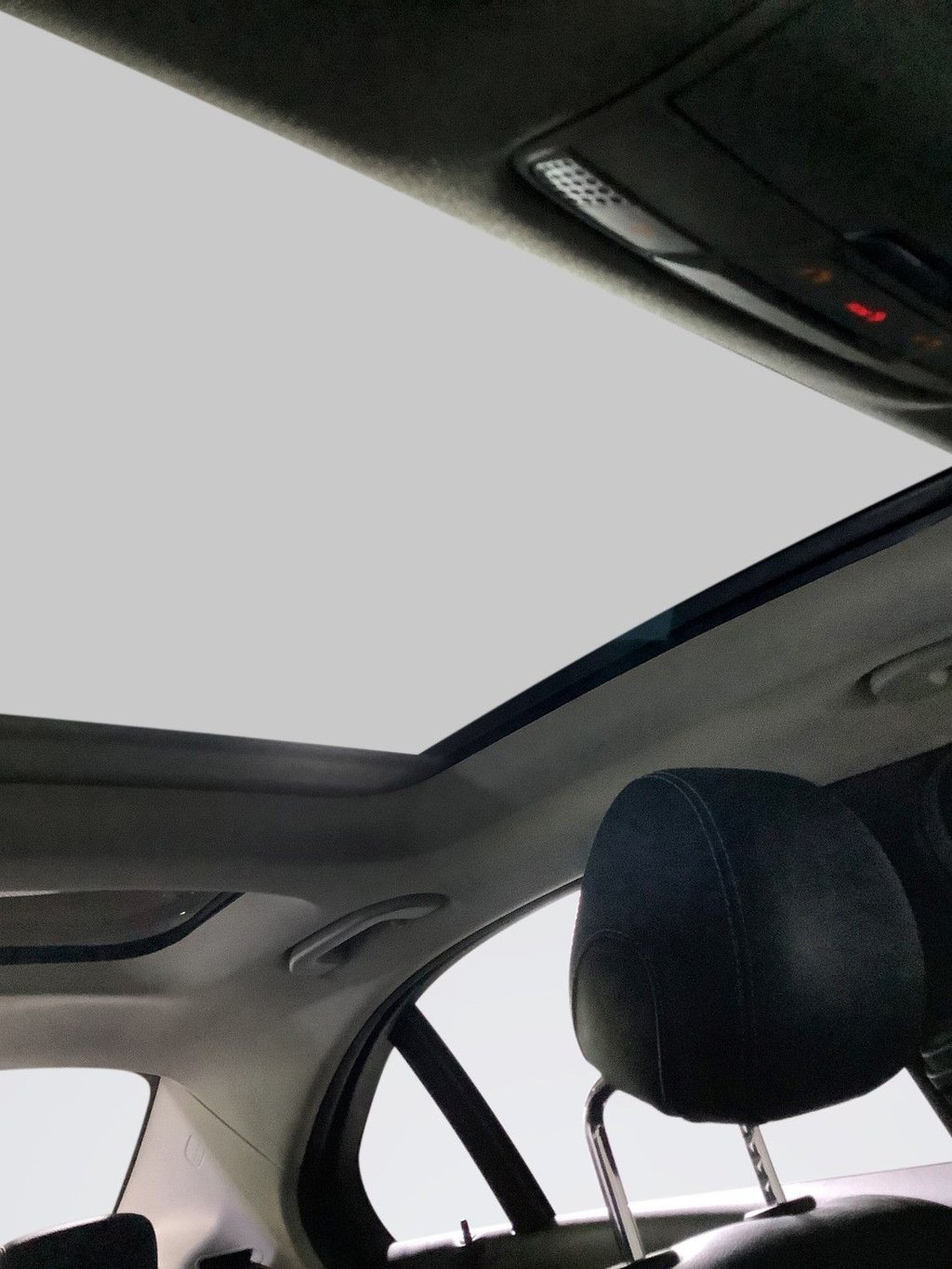 Used Mercedes-Benz C Class 2016 for sale - 76670652: Photo 13