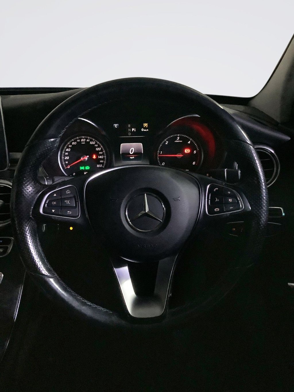 Used Mercedes-Benz C Class 2016 for sale - 76670652: Photo 16