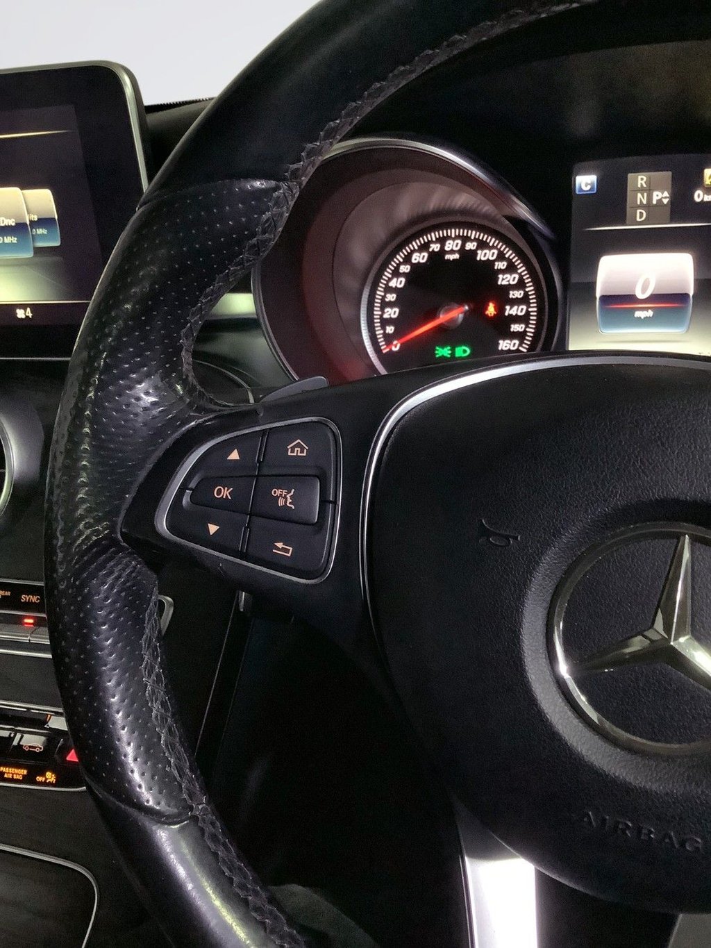 Used Mercedes-Benz C Class 2016 for sale - 76670652: Photo 17