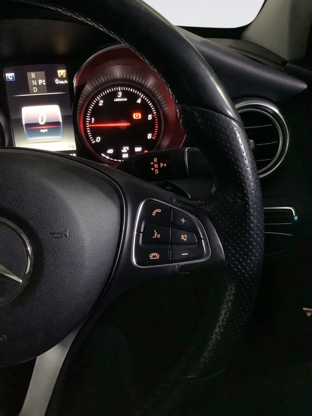 Used Mercedes-Benz C Class 2016 for sale - 76670652: Photo 19