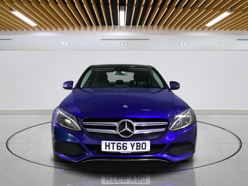 Used Mercedes-Benz C Class 2016 for sale - 76670652: Photo 2